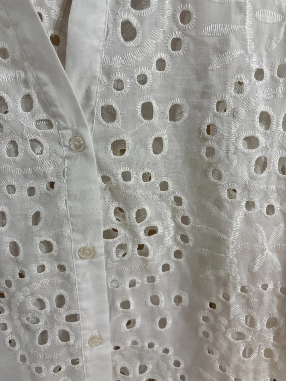 White eyelet button-up 3/4 shirt, size small - Picture 2 of 7